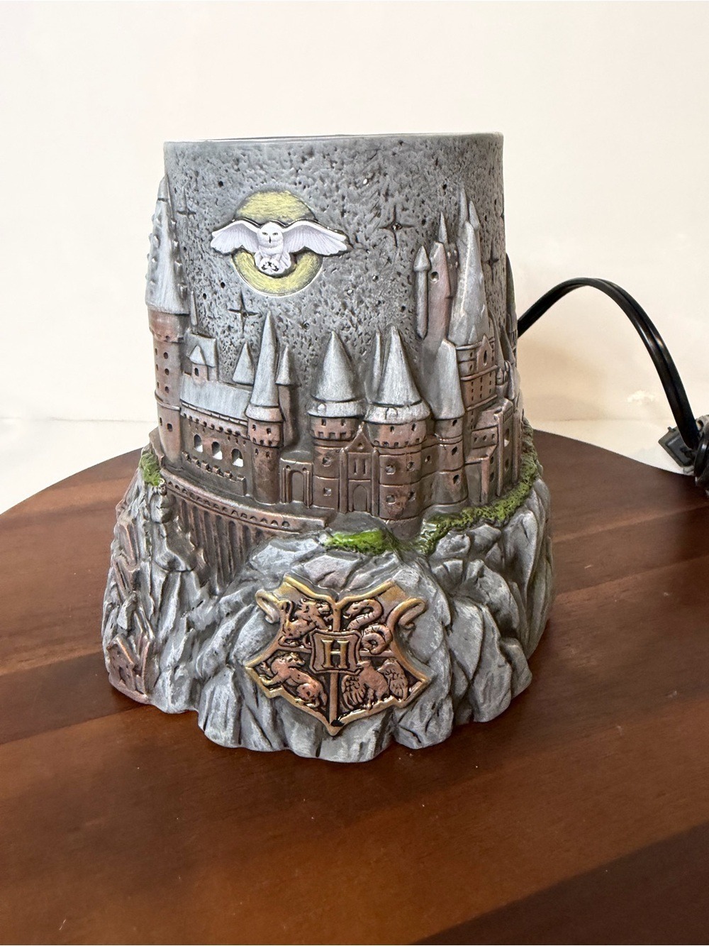 Scentsy Hogwarts Castle Wax Warmer Harry Potter NIB